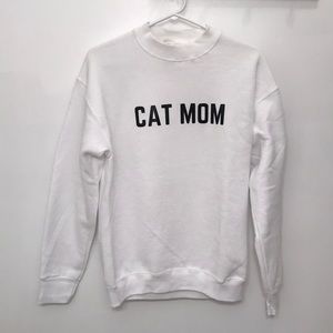 CREWNECK CAT MOM SWEATER